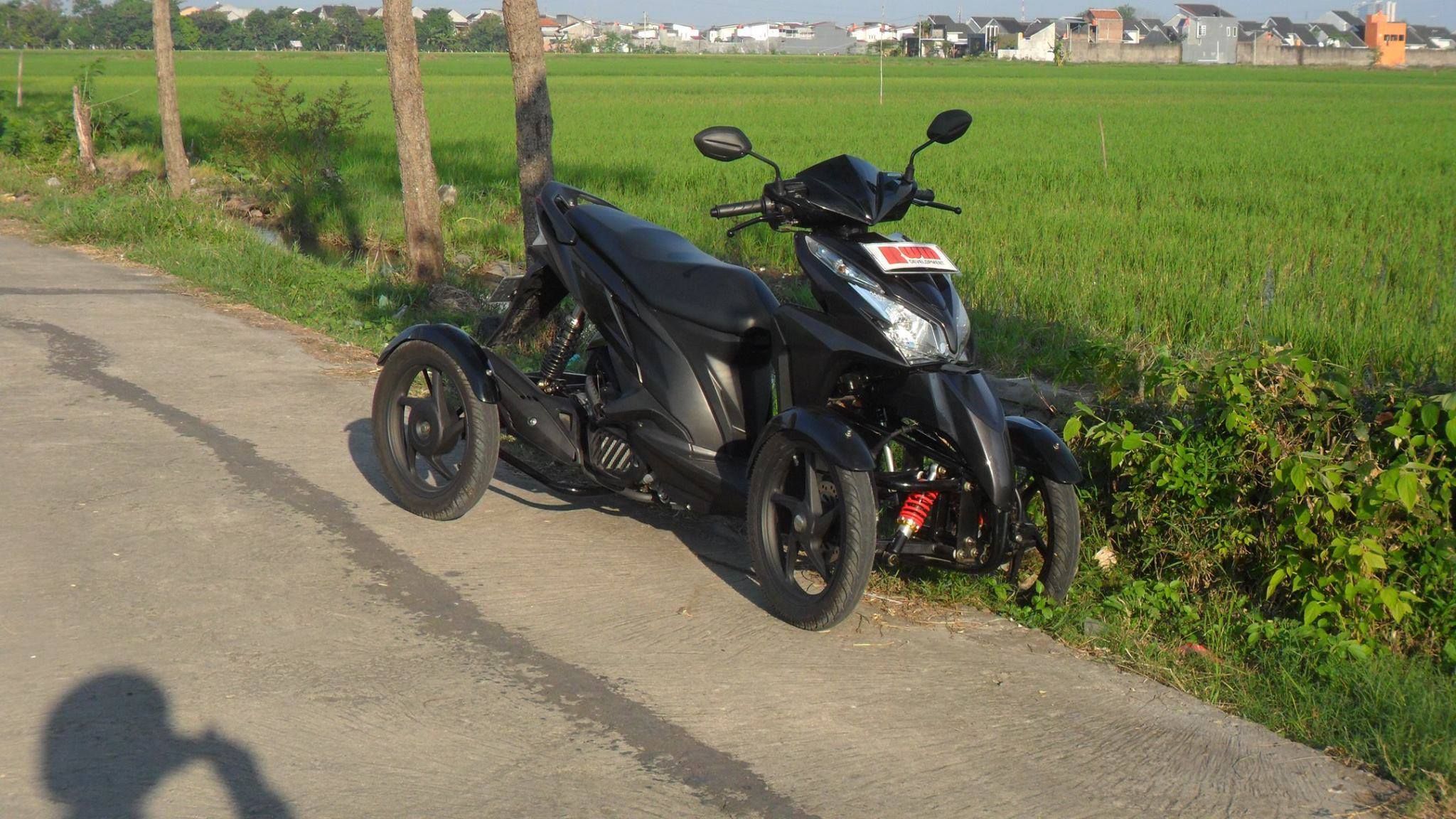 Tak Mau Kalah Honda Juga Punya Sepeda Motor Roda 4 OrongOrongCom